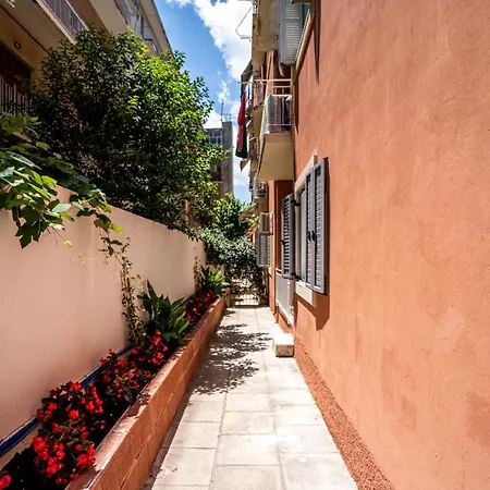 Apartamento Casa De Colores En Corfu! *